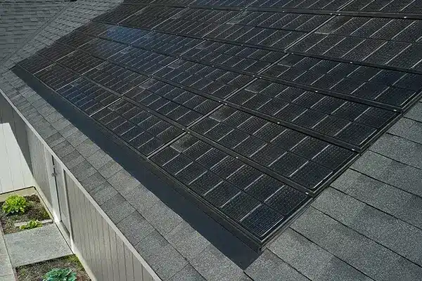 CertainTeed Solstice Shingle solar shingle